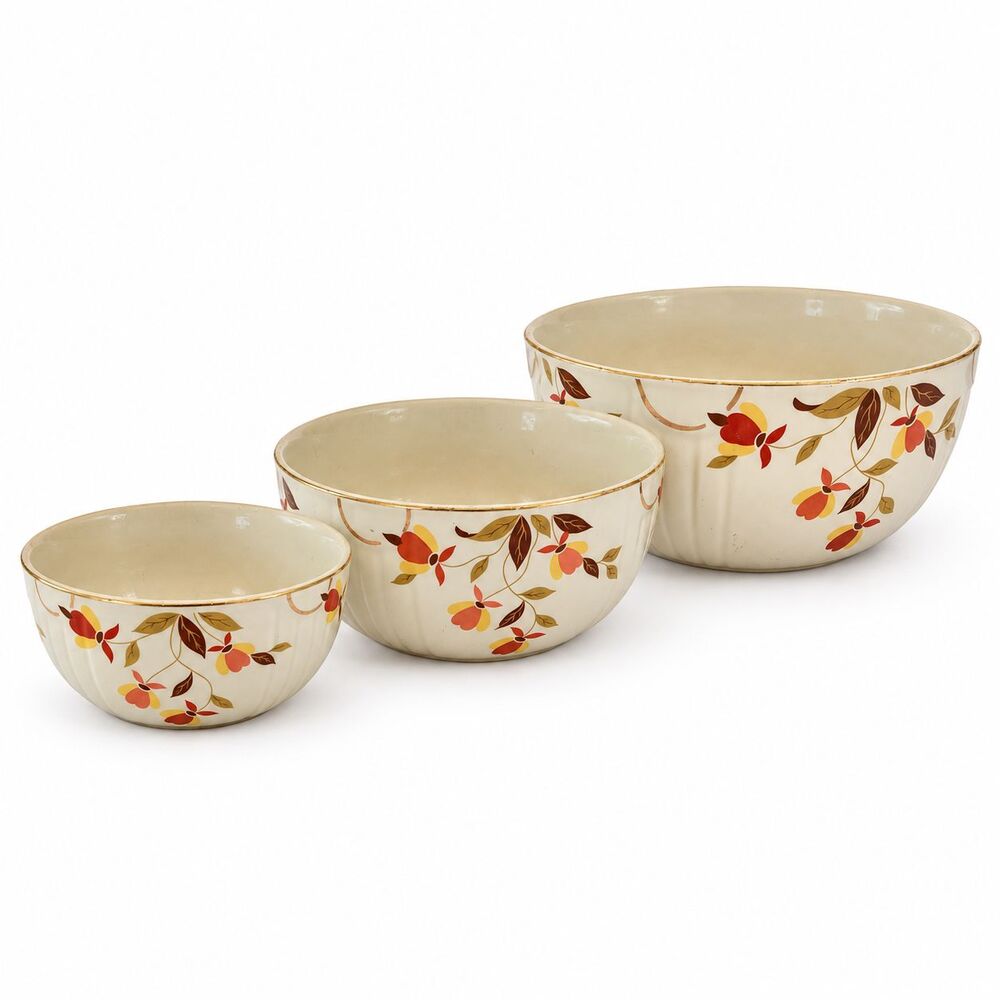 Vintage Hall Autumn Leaf Nesting Mixing Bowls Set of 3 Mary Dunbar USA